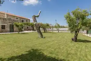 Ondathaki Pirgos, Малеме