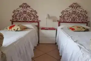 Guest House Edera, Сан-Джиминьяно