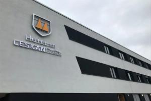 Hotel im LESKAN Park, Бергиш-Гладбах