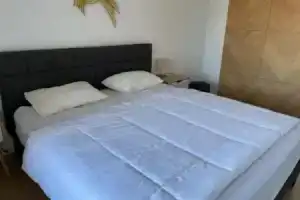 Superb 3 rooms with pool and tennis, Антиб
