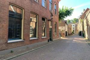Stadslogement Bij de Sassenpoort, Зволле