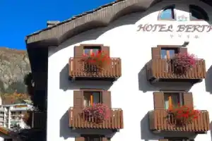 Hotel «Berthod», Курмайор
