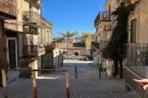 Casa del Nespolo Guest House, Ачи Трецца