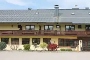 Deva Hotel-Restaurant Fischerwirt, Рупольдинг