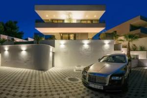 Villa Lucy Plum CFH, Винишхе