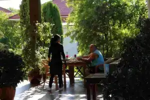 Talisman Village Hotel, Бостери