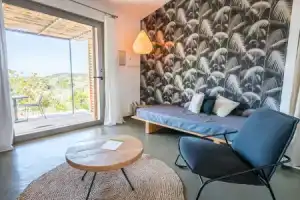 Hotel «Les Chambres de Mila», Бонифачо