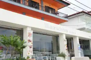 Marabou Hotel, Пефкохори