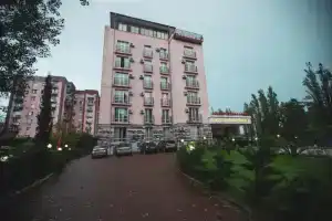Hotel «Park Green», Поти