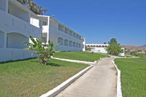 Kardamos Hotel, Кардамена