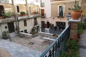 Casa Caterina, Кастельмола
