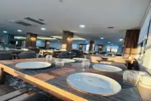 Dayman Hotel, Мидьят