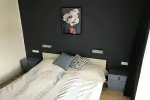 Hillside Rooms and Apartment, Пёрчах