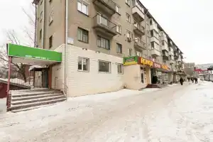 Веста на улице Титова, Новосибирск
