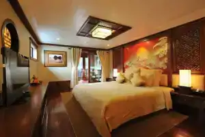 Отель «Paradise Peak Cruise», Халонг