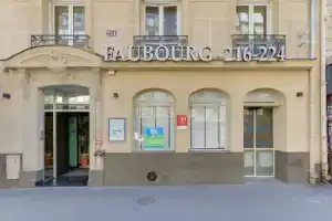 Sure Hotel by Best Western Paris Gare du Nord, Париж