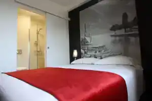 Отель «Hôtel Les Muses», Анси