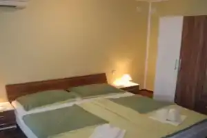 Apartment Igor 2 2 pax, Цриквеница