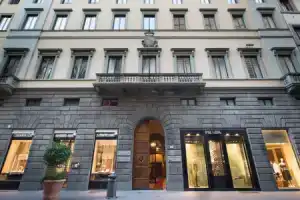 Апарт-отель «Tornabuoni Suites Collection Residenza D'Epoca», Флоренция
