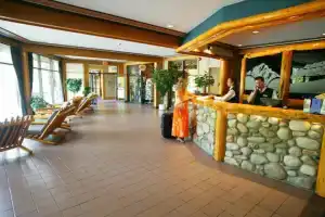 Hotel Canoe and Suites, Банфф
