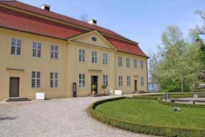 Ferienwohnung im Bootshaus Mirow SEE 10891, Миров