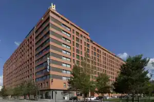 Hotel «Bulevar Burgos», Бургос
