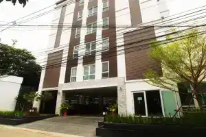 Riski Residence Ngamwongwan Soi 8, Нонгтхабури