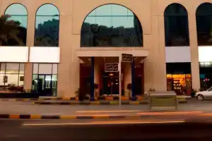 Swiss-Belhotel Sharjah, Шарджа