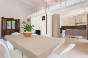 Luxury Villa Nettuno, Монделло