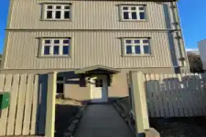Daltind - Modern apartment with free parking, Нарвик