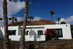 Апартаменты «Palmeras Garden», Плайя-Бланка