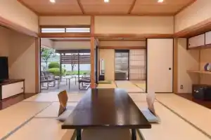 Отель «Furuya Ryokan», Атами