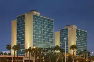 Отель «DoubleTree by Hilton at the Entrance to Universal Orlando», Орландо