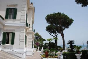 Villa Maria Teresa, Формия