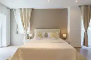 Rooms Sea & Sun with private parking - AE1111, Задар