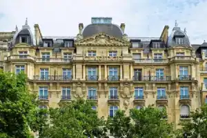 Апарт-отель «Fraser Suites Le Claridge Champs-Elysées», Париж