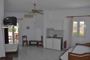 Iliovasilema Rooms, Аполлония