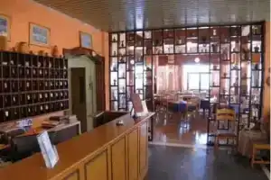 Hotel Fadira, Ксилокастро