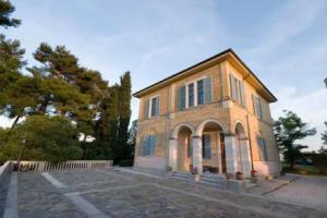 Villa «Coralia Country House», Озимо
