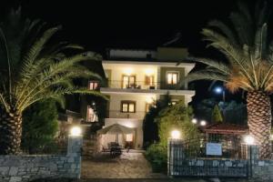 Beautiful 1-bed Apartment in Thassos Kinira, Коинира