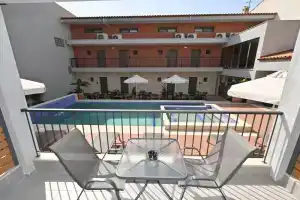 Maltepe Luxury Accommodation By Travelpro Services, Калифея
