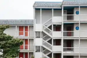 Surftides Hotel, Линкольн-Сити