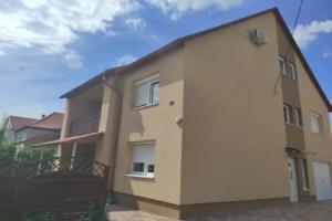 Appartamenti delle vacanze, Кестхей