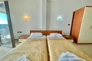 Seaview Apartments Rafailovici, Бечичи