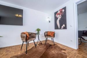 City Wohnung FN L 5 KLIMATISIERT mit Balkon und Küche, Фридрихсхафен