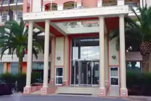 Hotel Bonalba Alicante, Кампельо