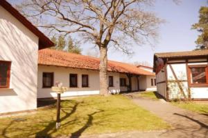 Hotel & Restaurant Lindengarten, Люббен