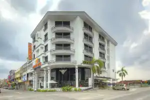 Arenaa Batik Boutique, Куатан
