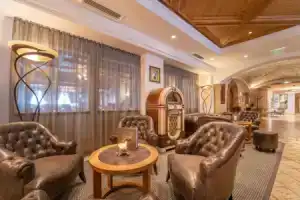 Hotel «das Seekarhaus», Обертауэрн