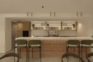 Opal Paros, Науса